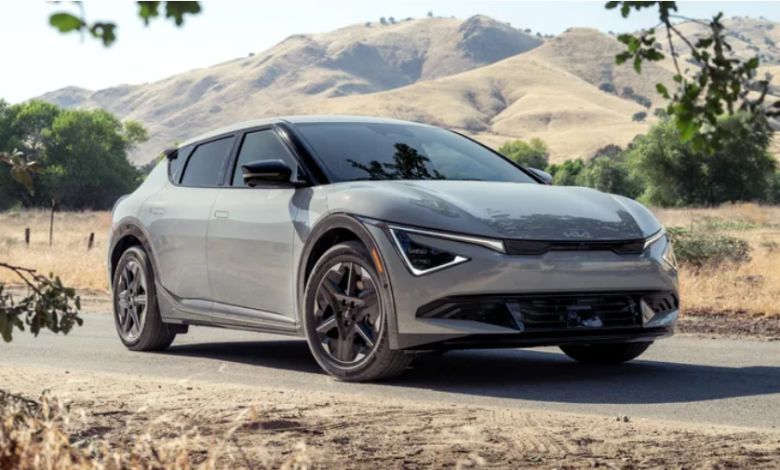 مميزات وعيوب كيا EV6 2026 الكهربائية