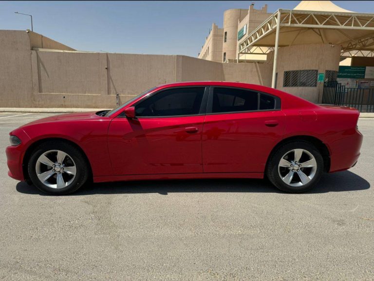 دودج تشارجر sxt 2015