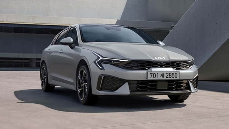 كيا K5 2025