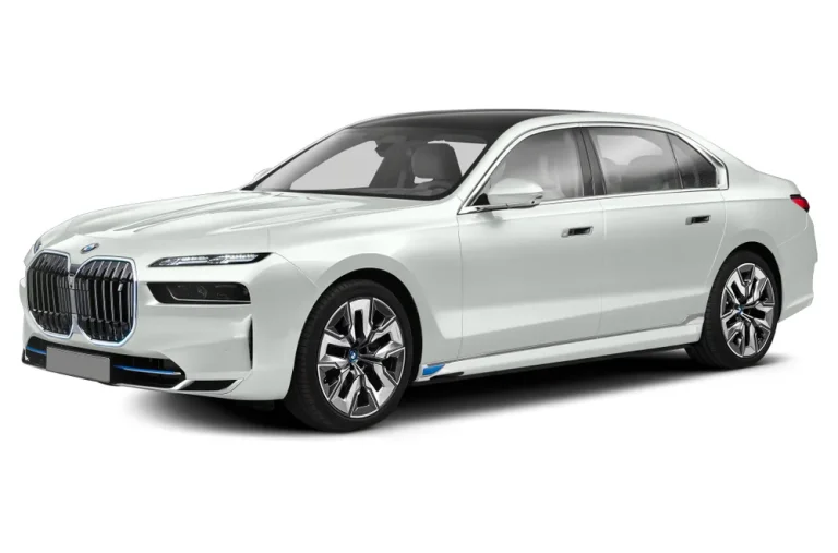 مميزات وعيوب BMW i7 2025 - اسعار ومواصفات بي ام دبليو i7 2025