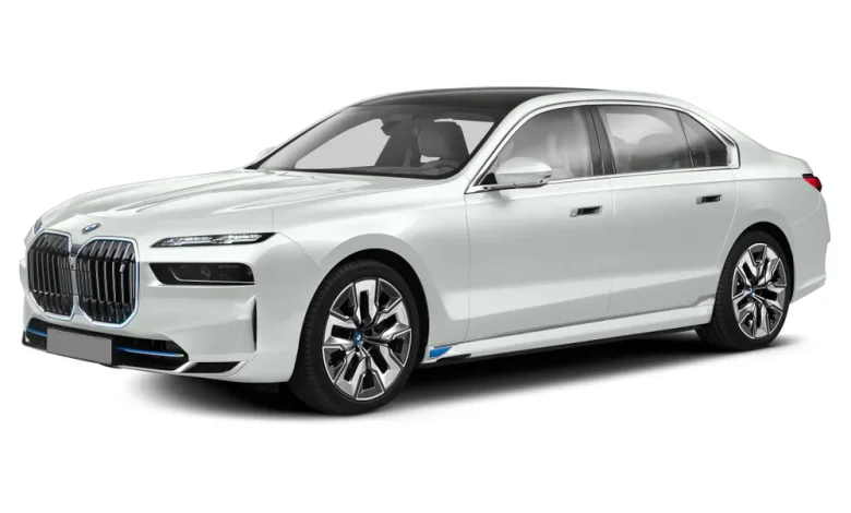 مميزات وعيوب BMW i7 2025 - اسعار ومواصفات بي ام دبليو i7 2025